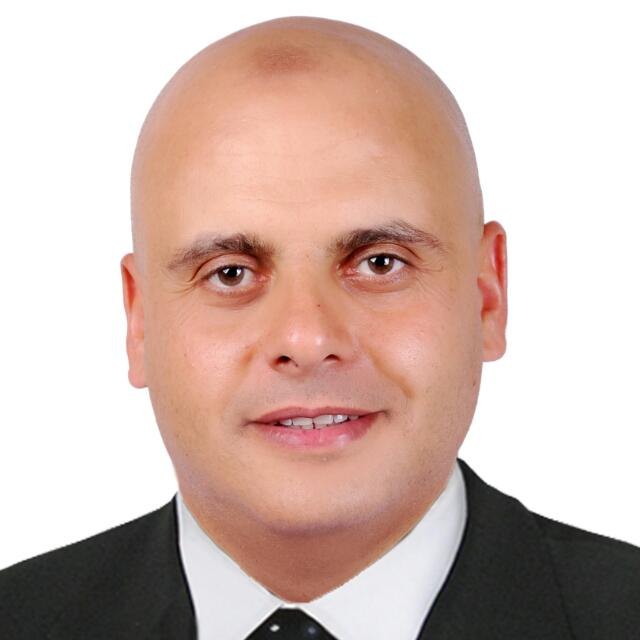 يسري سعد حسين — مدير سلسلة التوريد في ڤالي ووتر